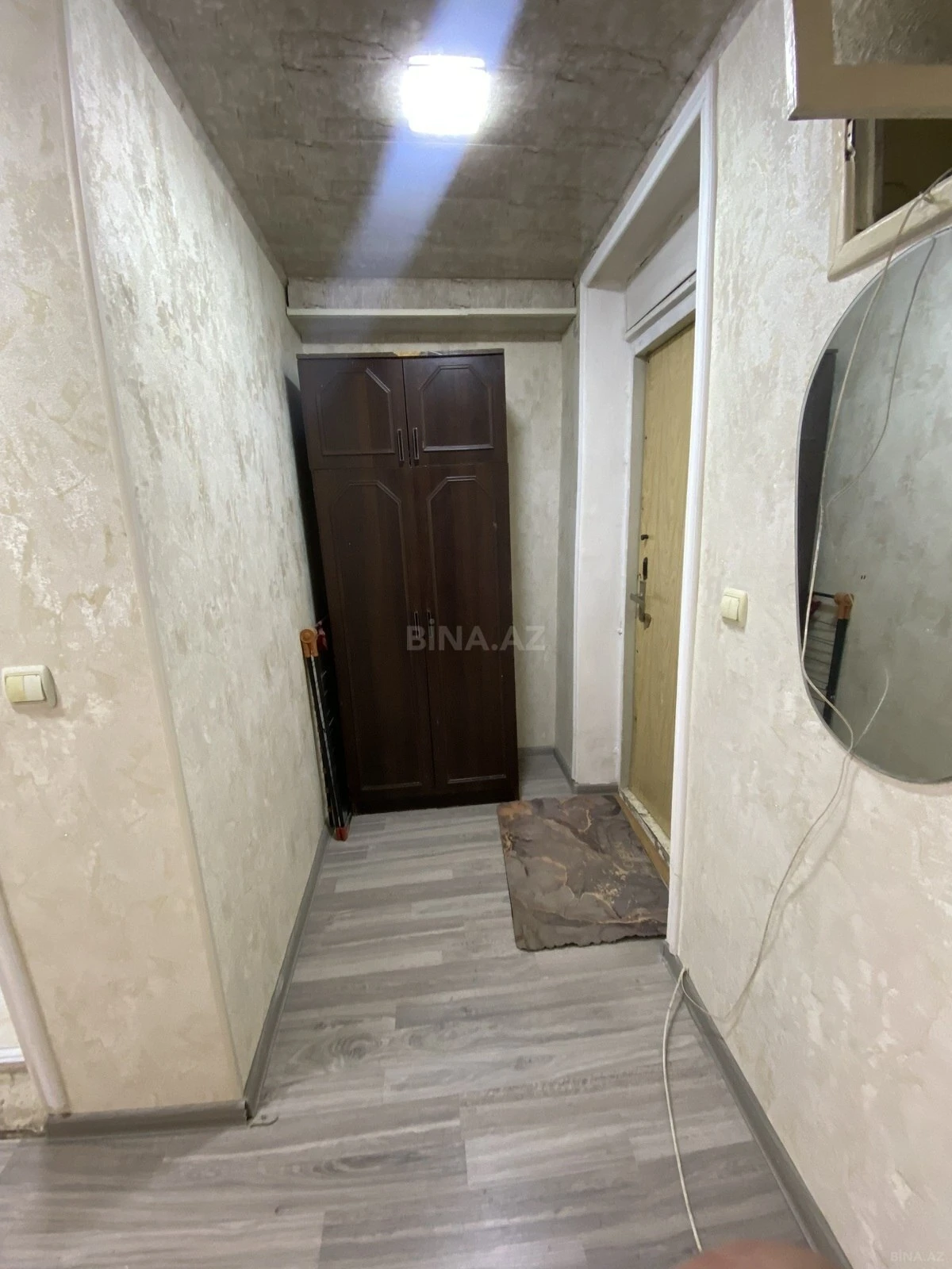Satılır 1 otaqlı mənzil 40 m²