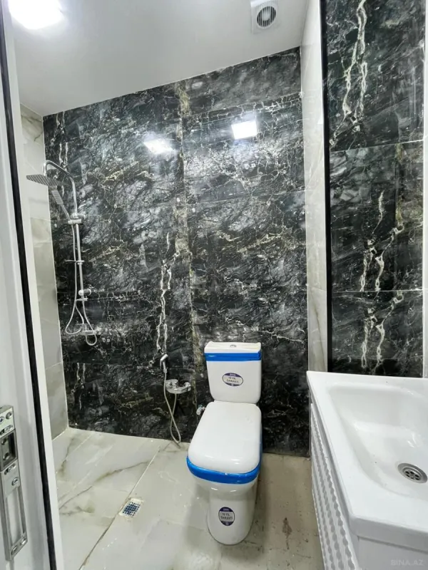 Satılır 2 otaqlı mənzil 58 m²