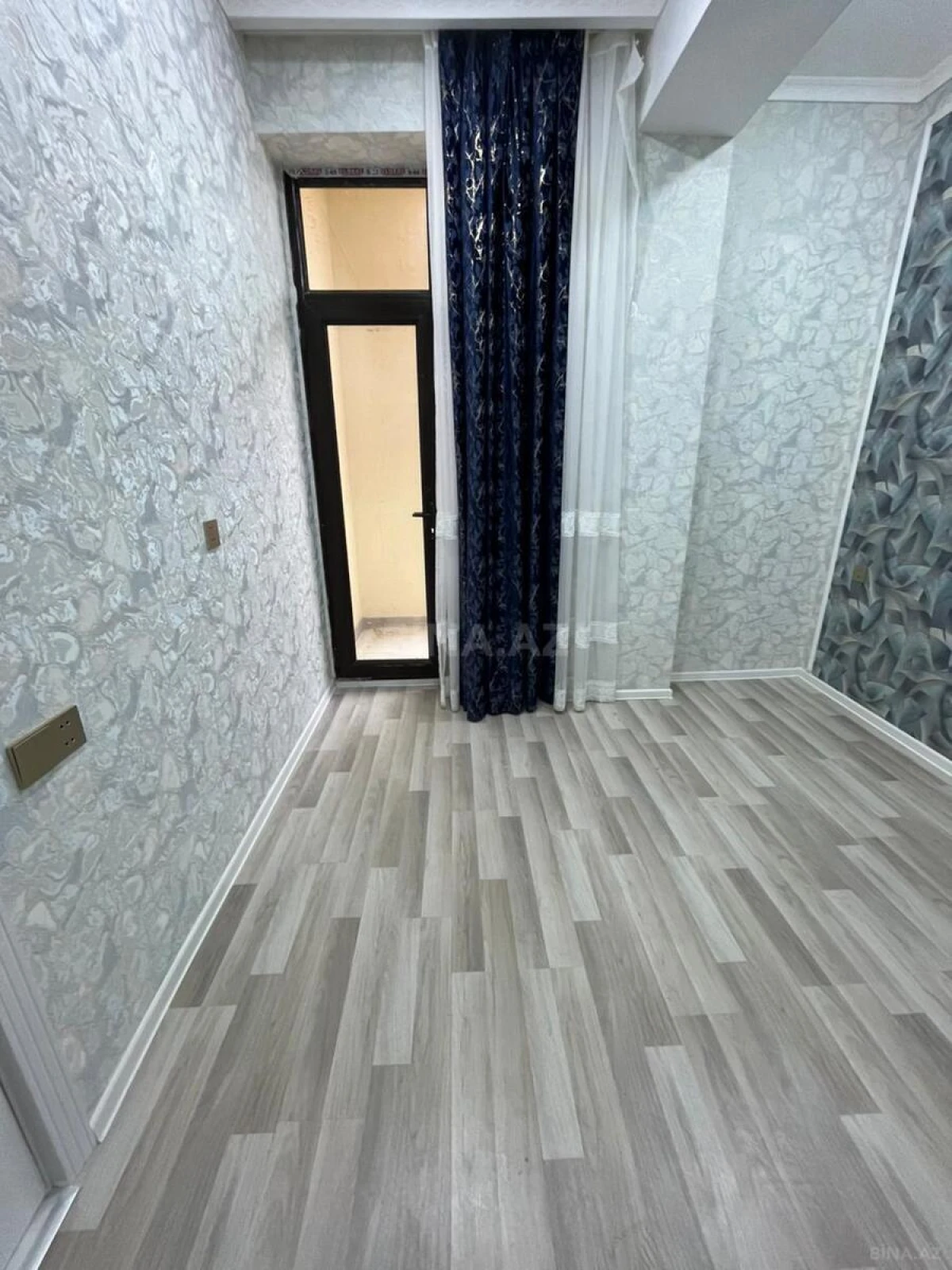 Satılır 2 otaqlı mənzil 58 m²