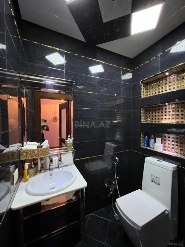 Satılır 2 otaqlı mənzil 96.6 m²