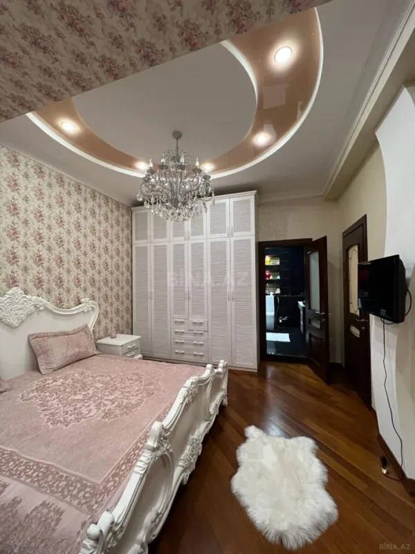 Satılır 2 otaqlı mənzil 96.6 m²
