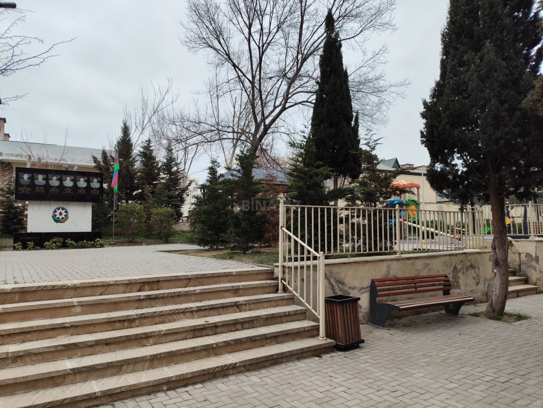 Satılır 3 otaqlı mənzil 80 m²