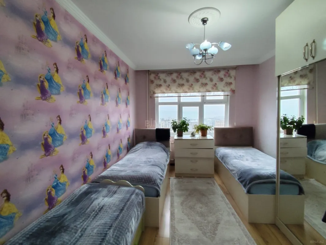 Satılır 3 otaqlı mənzil 80 m²