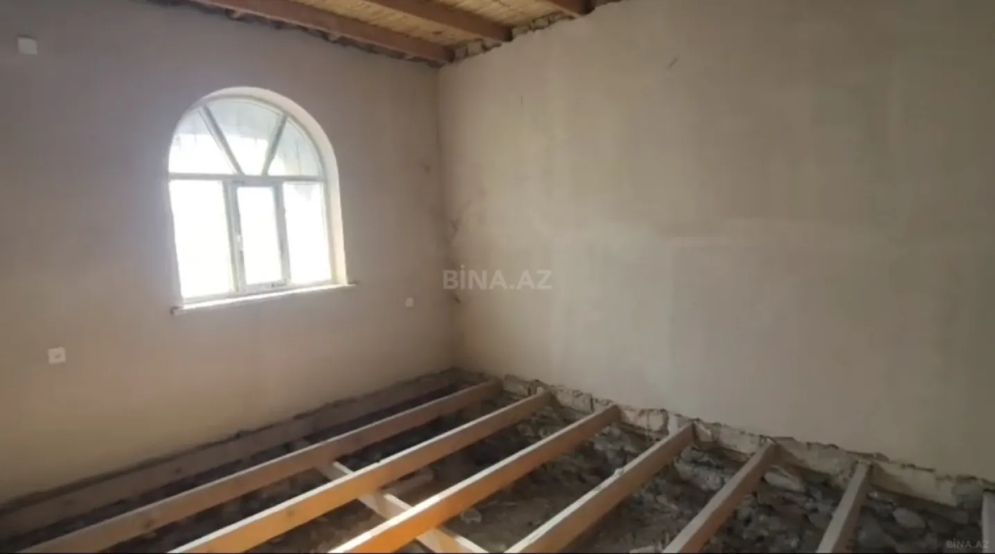 Satılır 3 otaqlı həyət evi 130 m²
