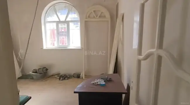 Satılır 3 otaqlı həyət evi 130 m²