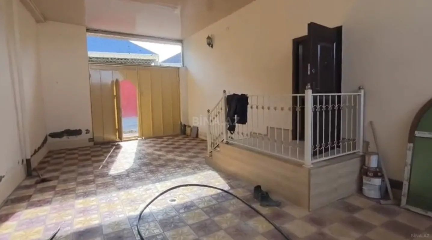 Satılır 3 otaqlı həyət evi 130 m²