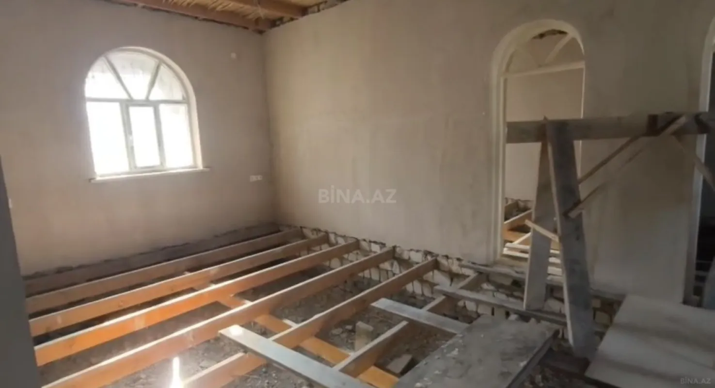 Satılır 3 otaqlı həyət evi 130 m²