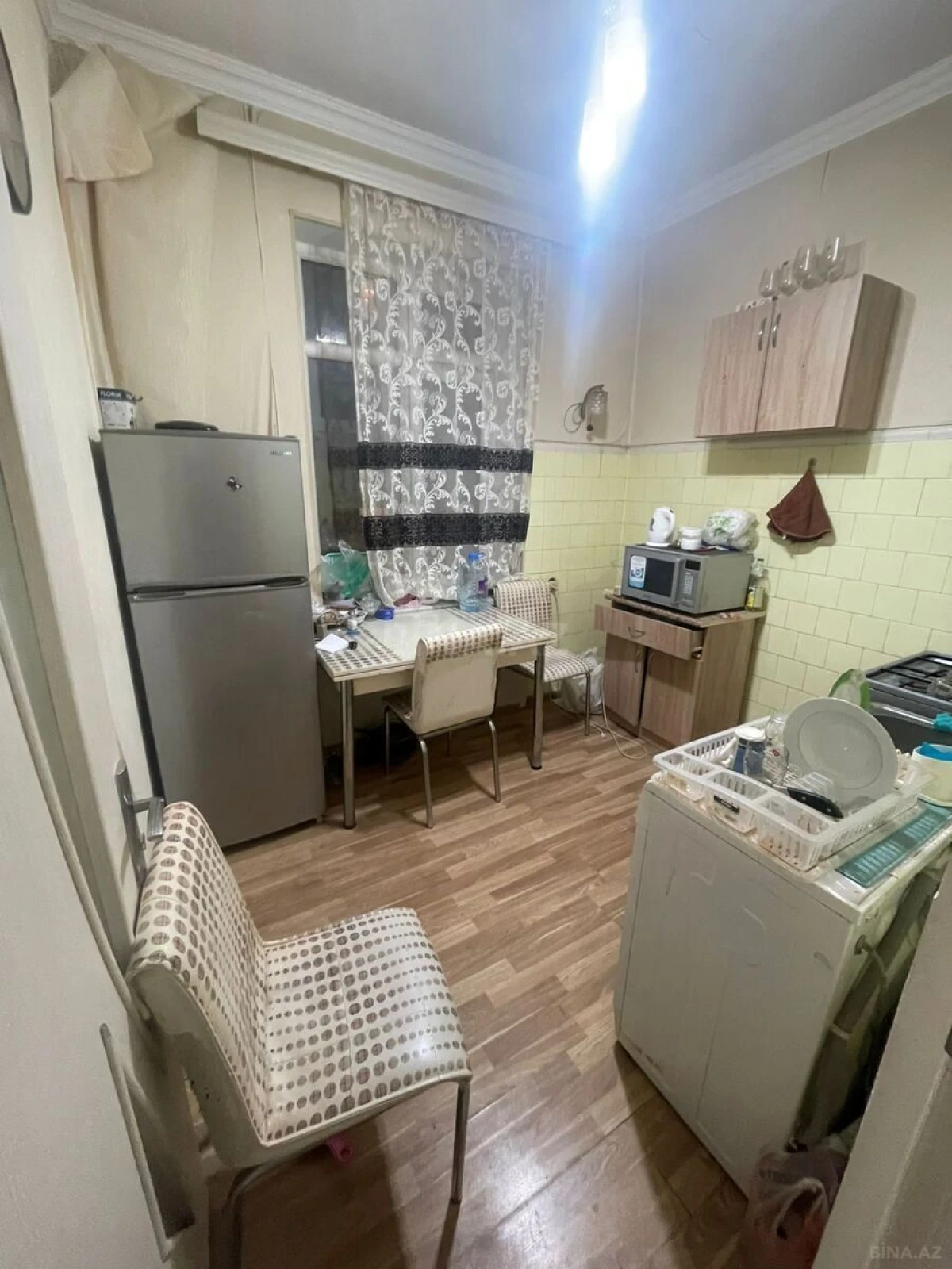 Kirayə verilir 2 otaqlı mənzil 75 m²
