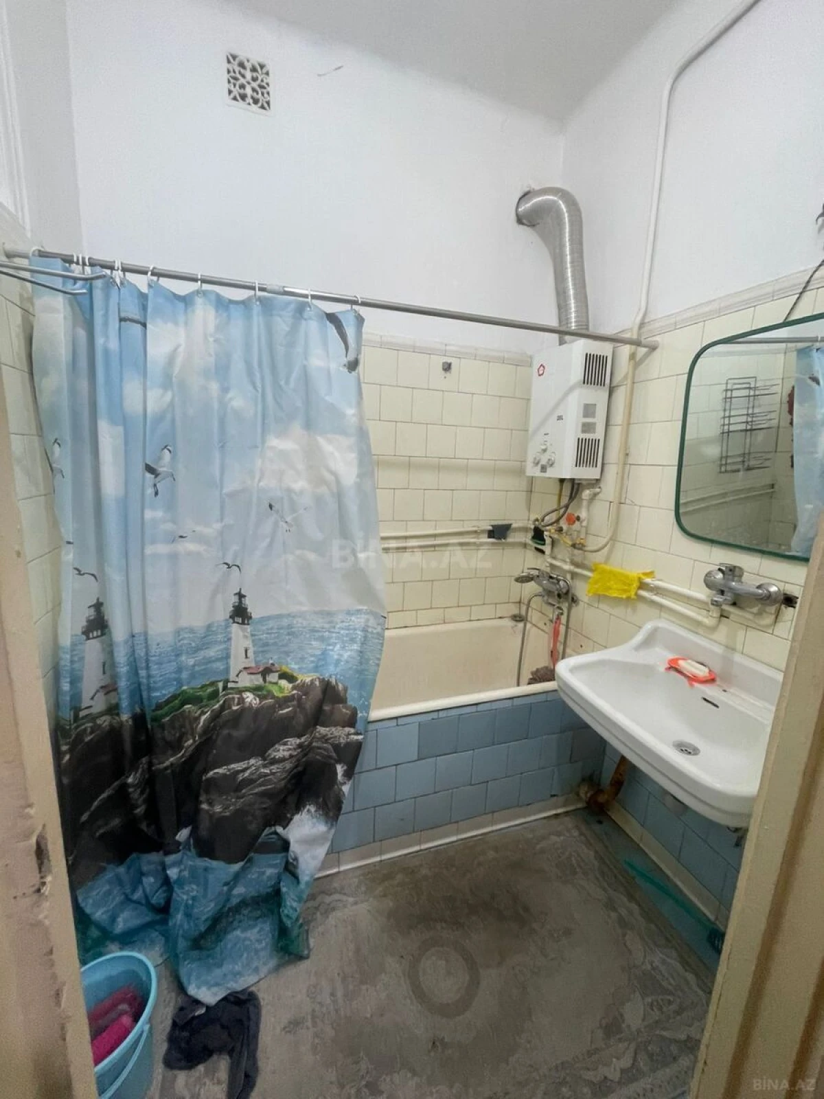 Kirayə verilir 2 otaqlı mənzil 75 m²