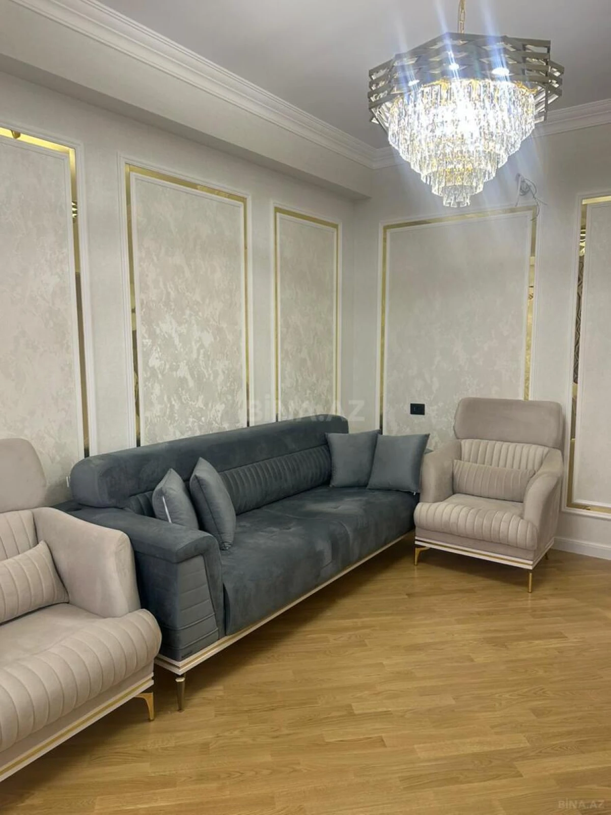 Kirayə verilir 3 otaqlı mənzil 110 m²