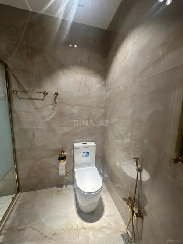 Kirayə verilir 3 otaqlı mənzil 110 m²