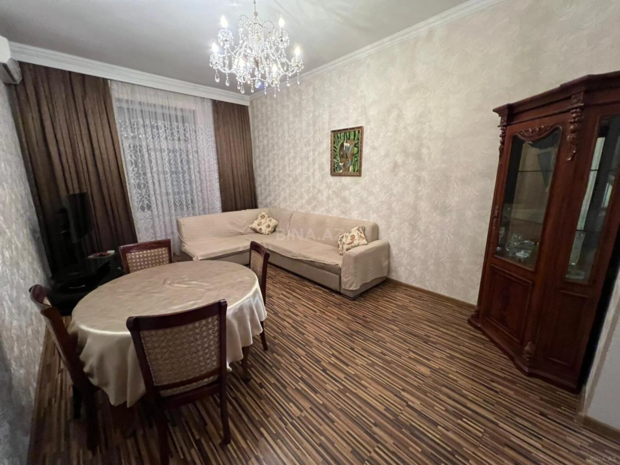 Satılır 3 otaqlı mənzil 90 m²