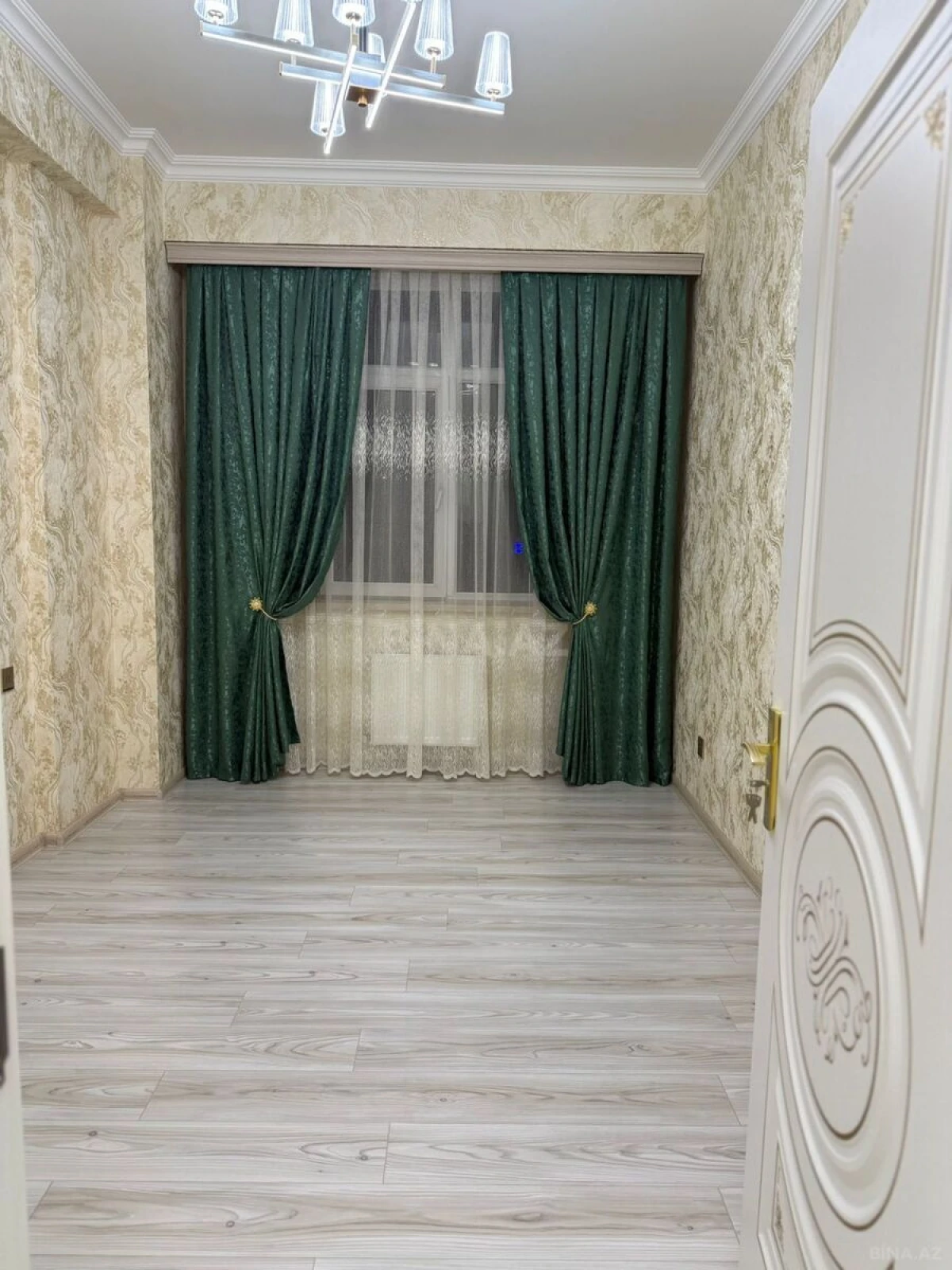Satılır 3 otaqlı mənzil 90 m²