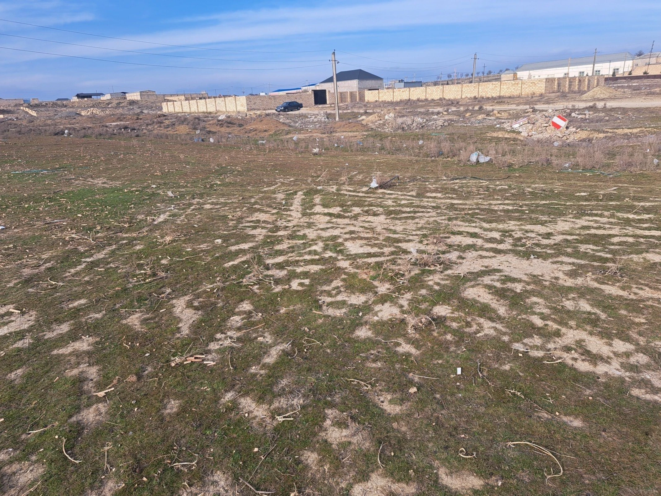 Satılır torpaq sahəsi 12 m²