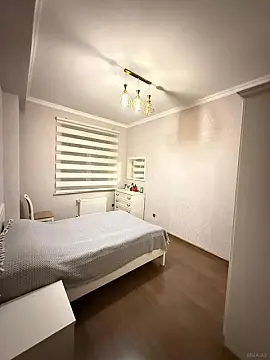 Satılır 3 otaqlı mənzil 93 m²