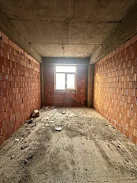 Satılır 1 otaqlı mənzil 44 m²