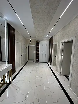 Satılır 3 otaqlı mənzil 133 m²