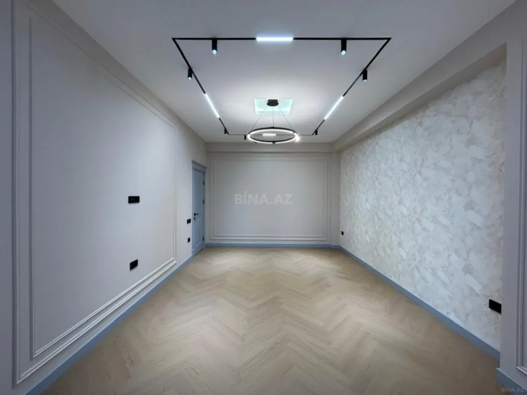 Satılır 2 otaqlı mənzil 85 m²