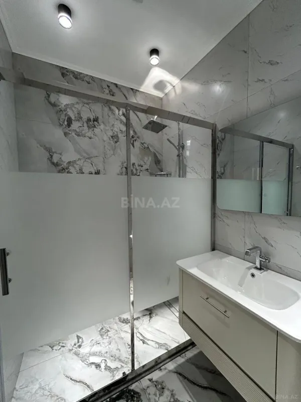 Satılır 2 otaqlı mənzil 85 m²