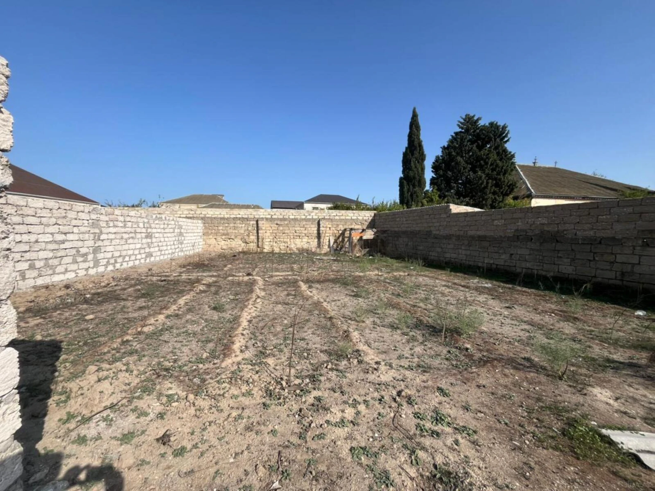 Satılır torpaq sahəsi 6 m²