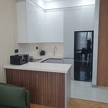 Kirayə verilir 2 otaqlı mənzil 60 m²