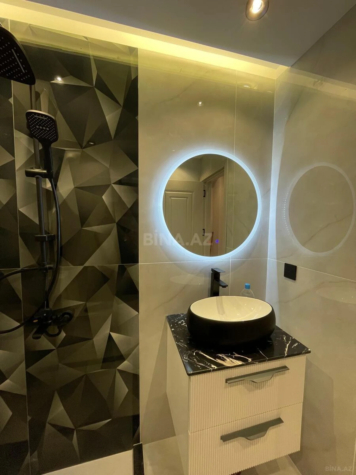 Satılır 2 otaqlı mənzil 62.6 m²