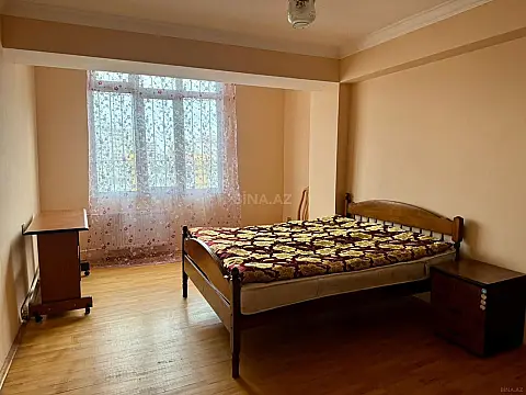 Kirayə verilir 2 otaqlı mənzil 70 m²