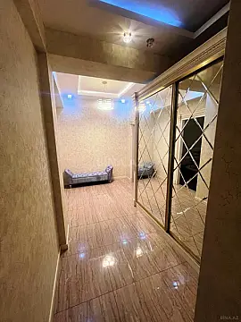 Satılır 2 otaqlı mənzil 107 m²