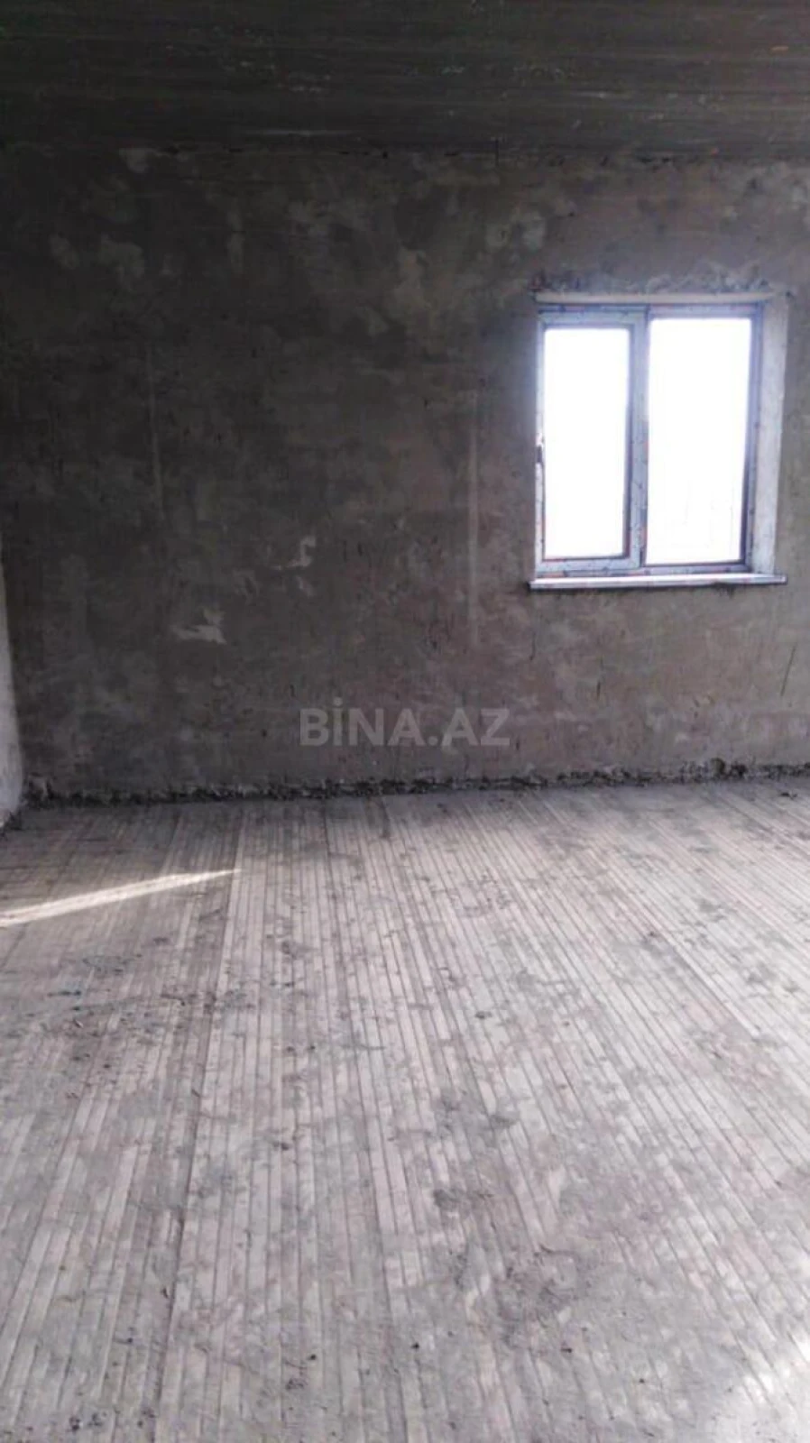 Satılır 5 otaqlı həyət evi 237 m²