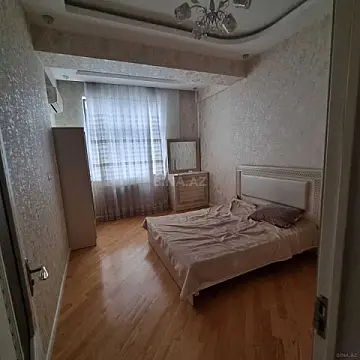 Kirayə verilir 2 otaqlı mənzil 80 m² — Bakı, Memar Əcəmi yanı 2 otaq 80.00 m²