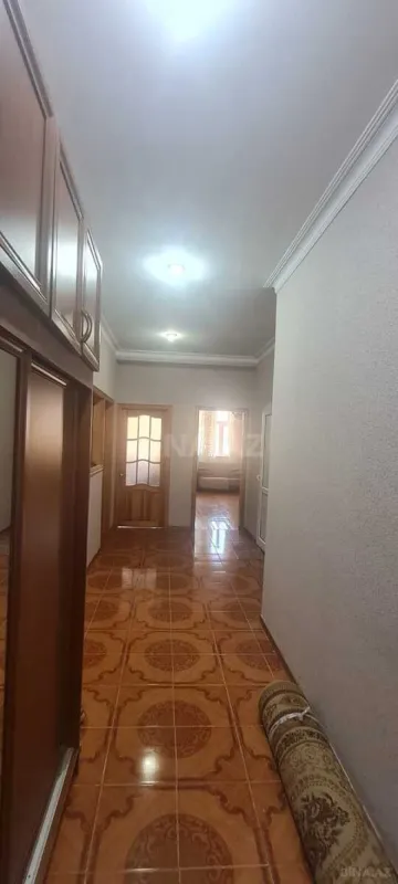 Kirayə verilir 2 otaqlı mənzil 90 m²