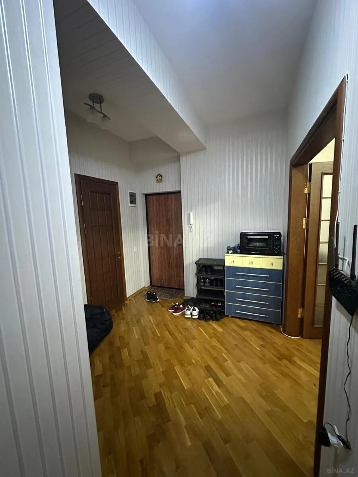 Satılır 2 otaqlı mənzil 86 m²