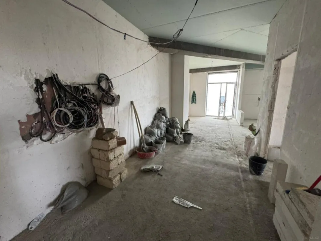 Satılır 3 otaqlı mənzil 100 m²