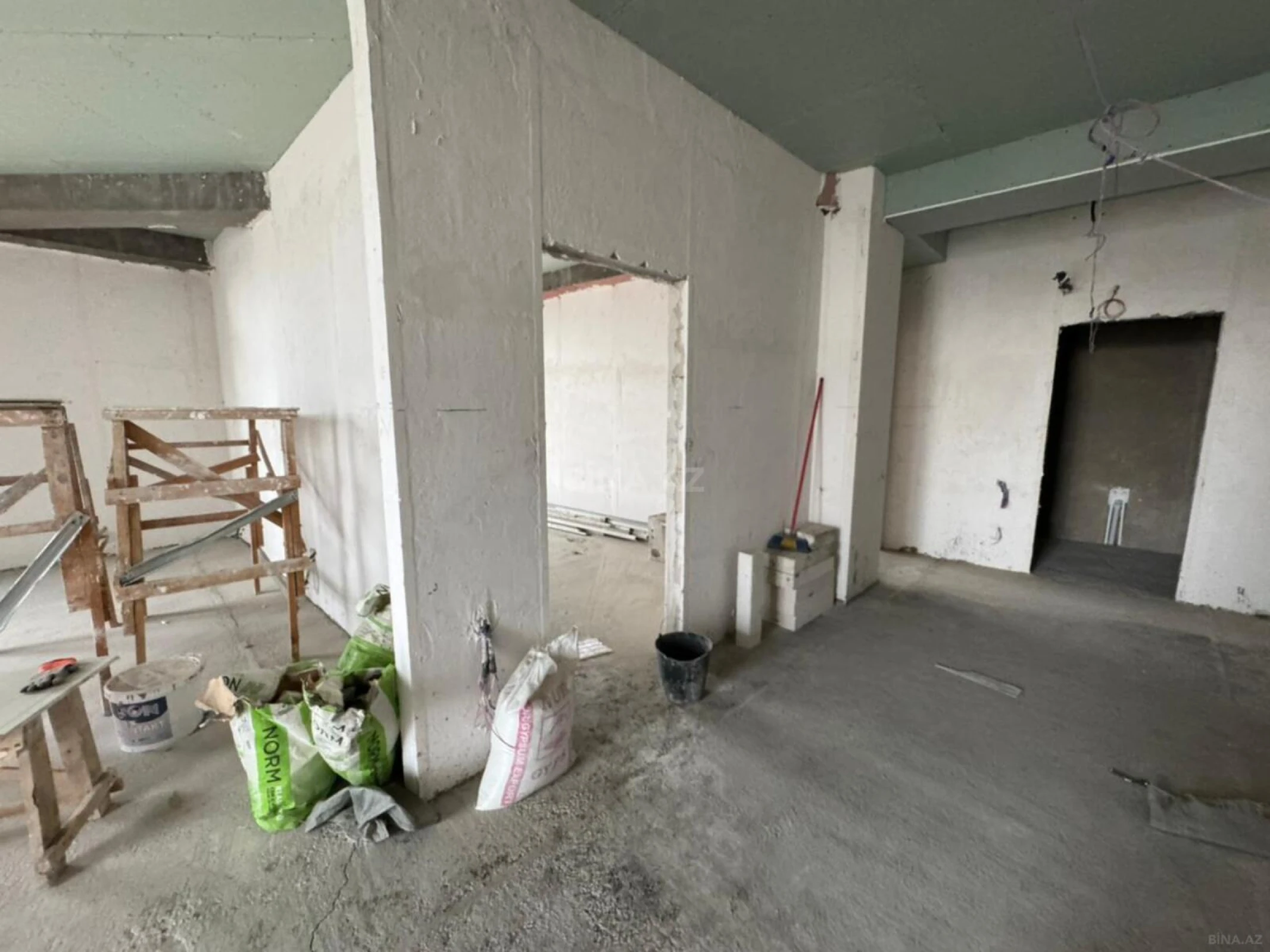 Satılır 3 otaqlı mənzil 100 m²