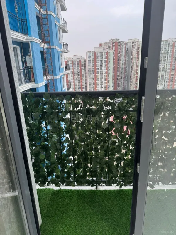 Kirayə verilir 2 otaqlı mənzil 85 m²