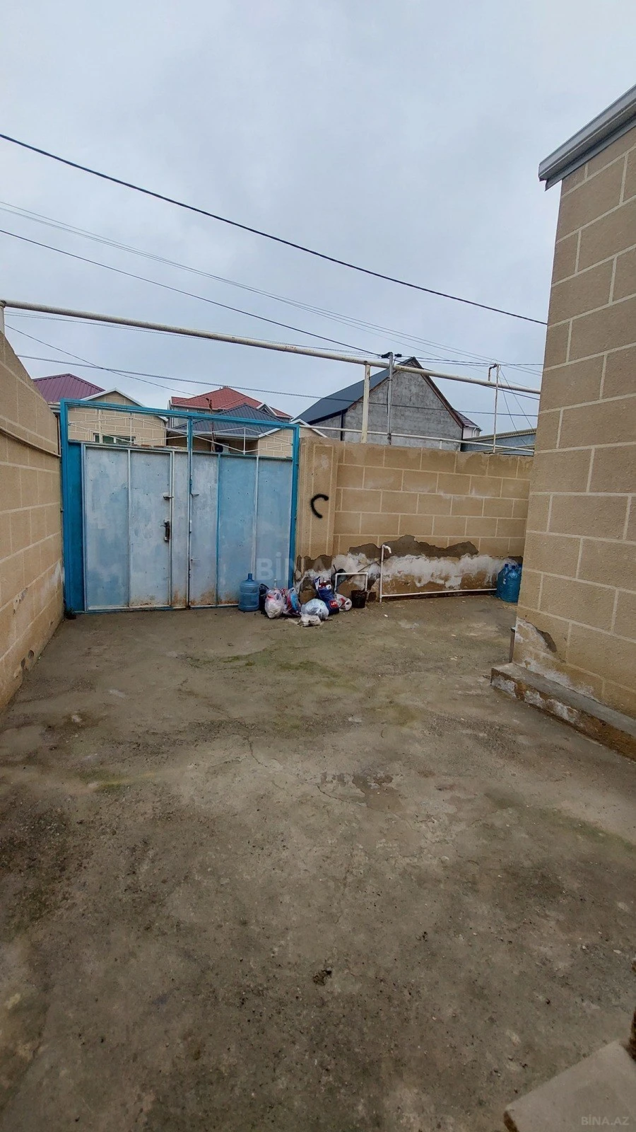 Satılır 3 otaqlı həyət evi 80 m²