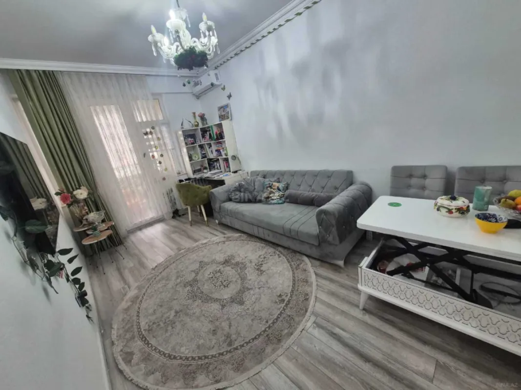 Satılır 2 otaqlı mənzil 53 m²