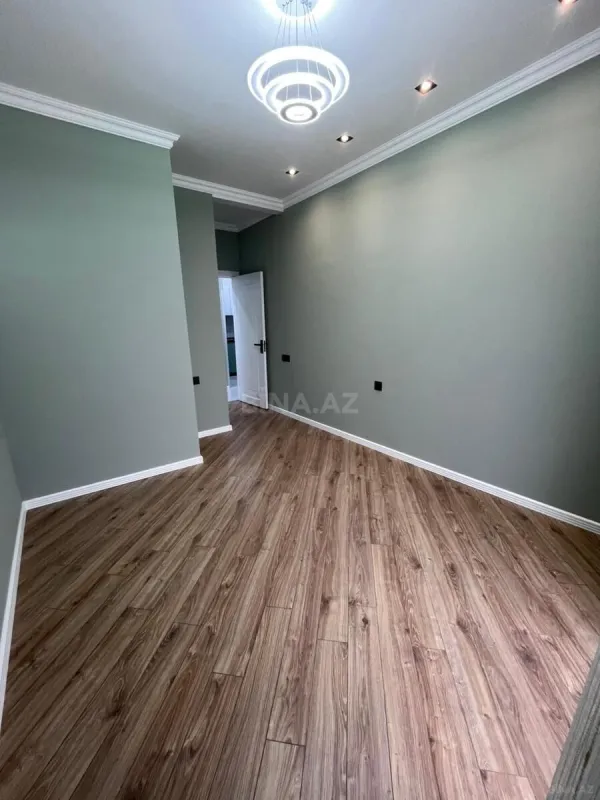 Satılır 3 otaqlı mənzil 82 m²
