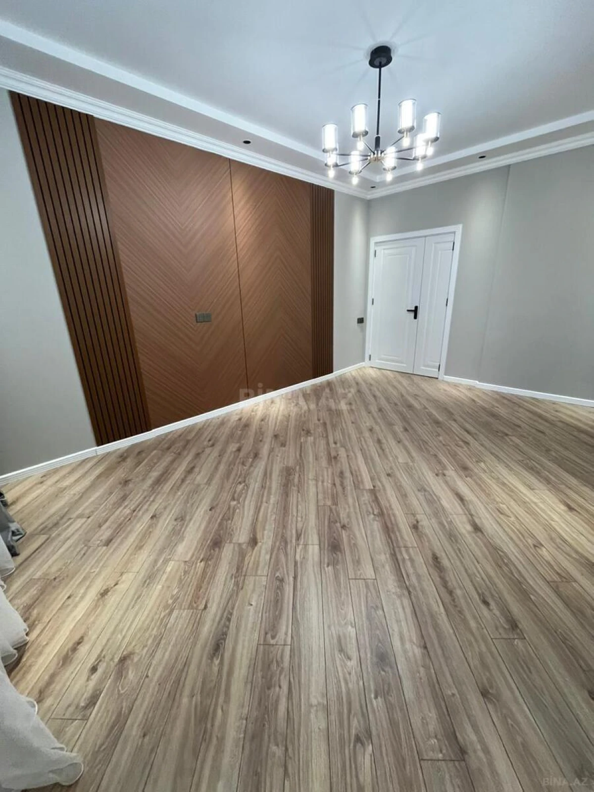 Satılır 3 otaqlı mənzil 82 m²