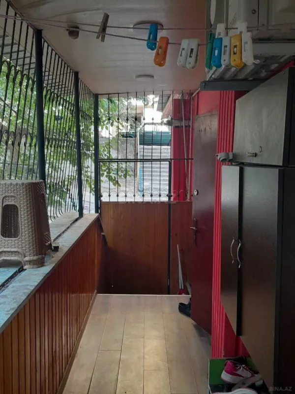 Satılır 4 otaqlı mənzil 108 m²