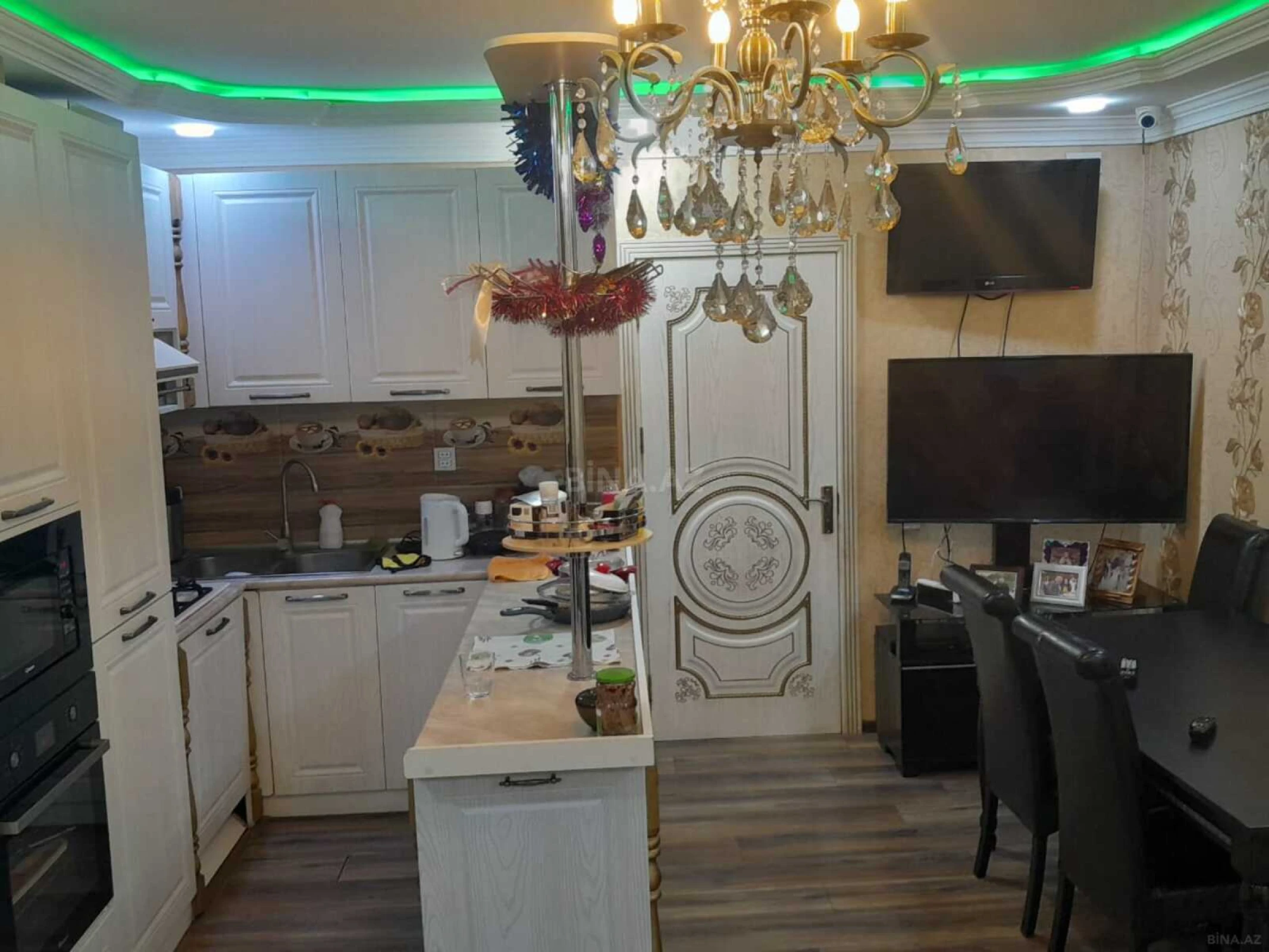 Satılır 4 otaqlı mənzil 108 m²