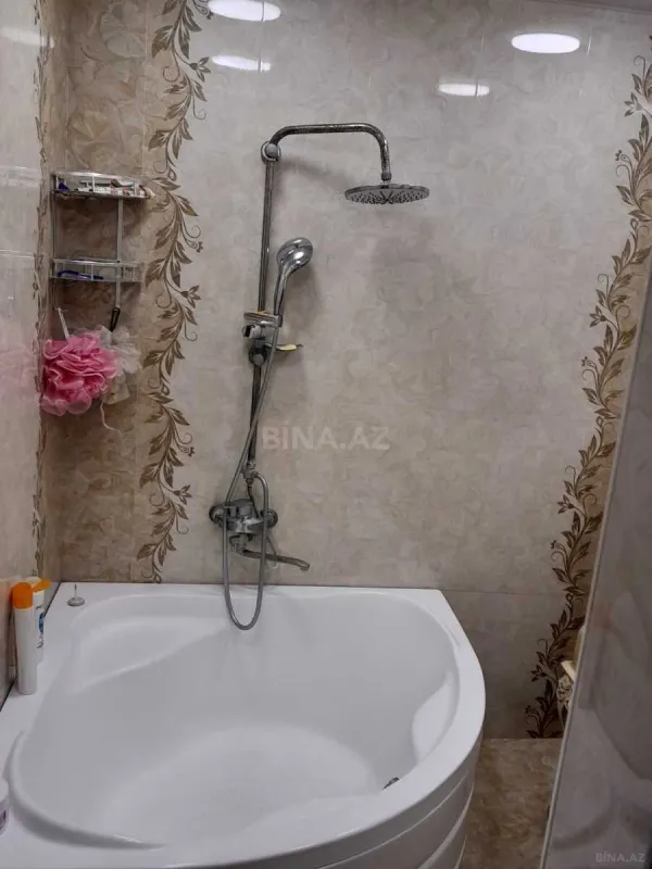 Satılır 4 otaqlı mənzil 108 m²