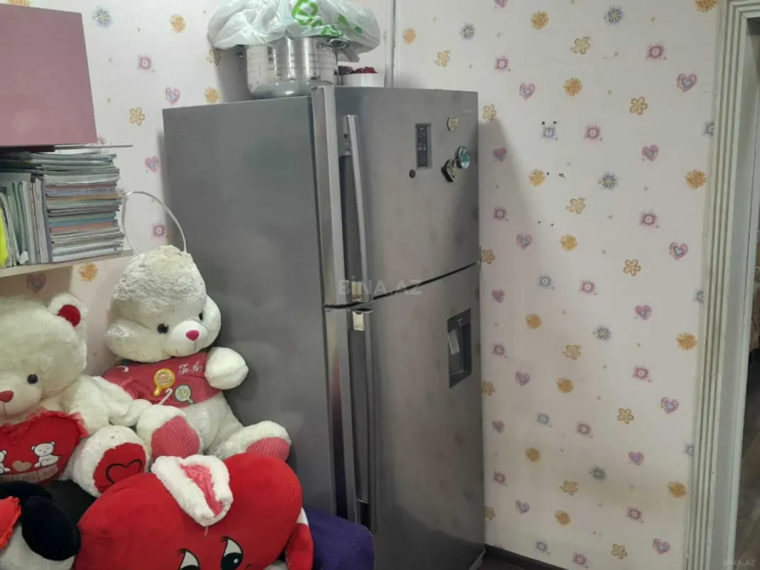 Satılır 4 otaqlı mənzil 108 m²