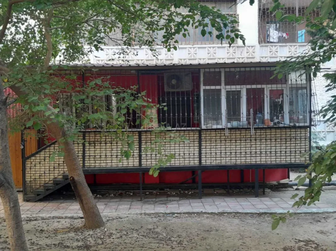 Satılır 4 otaqlı mənzil 108 m²