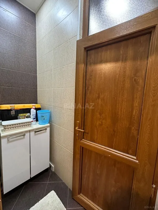Satılır 6 otaqlı həyət evi 350 m²