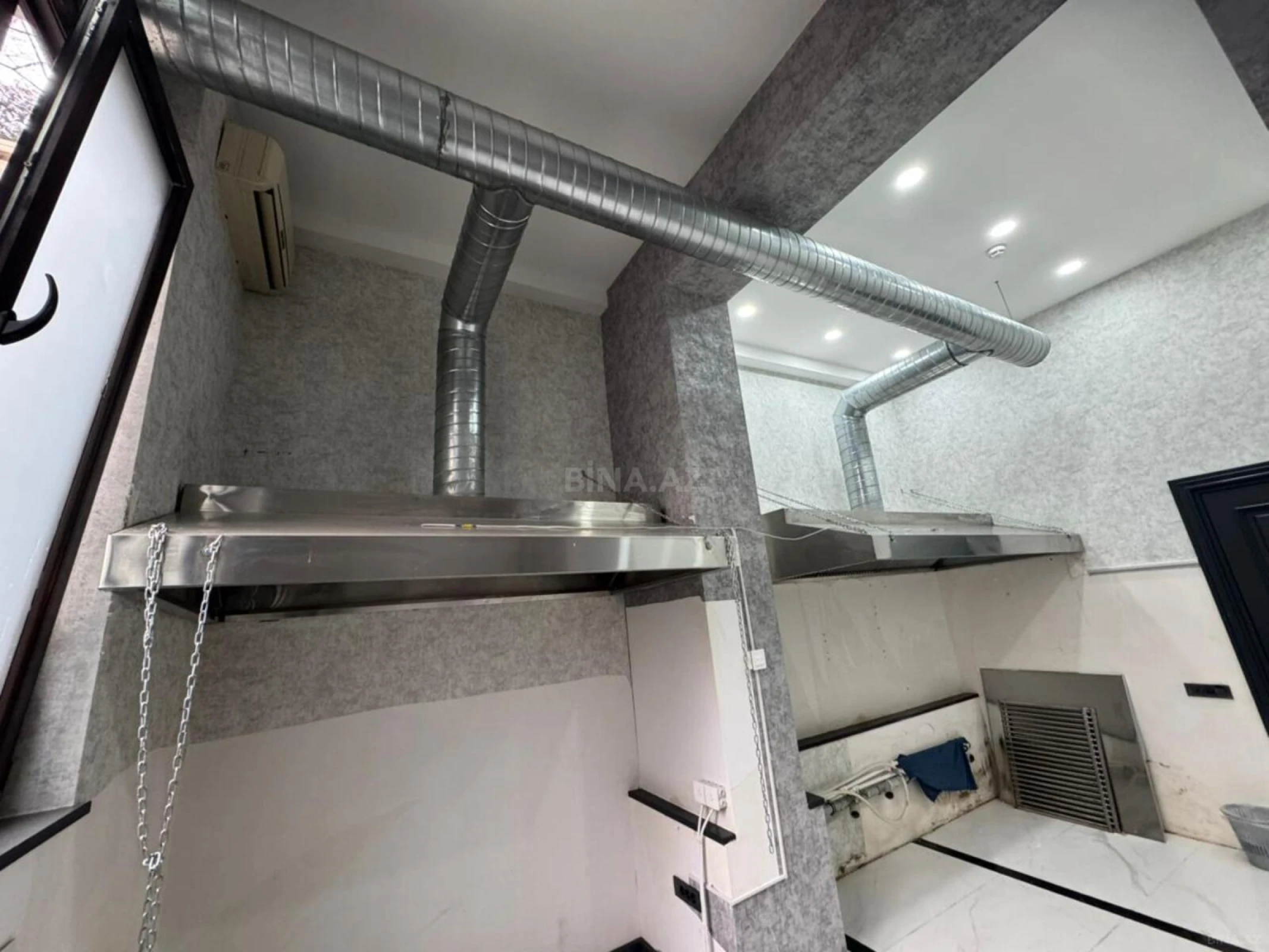 Kirayə verilir obyekt 140 m²