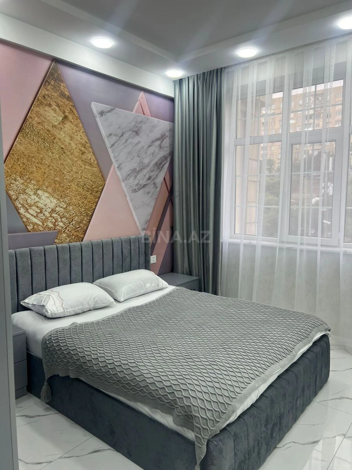 Satılır 2 otaqlı mənzil 42 m²