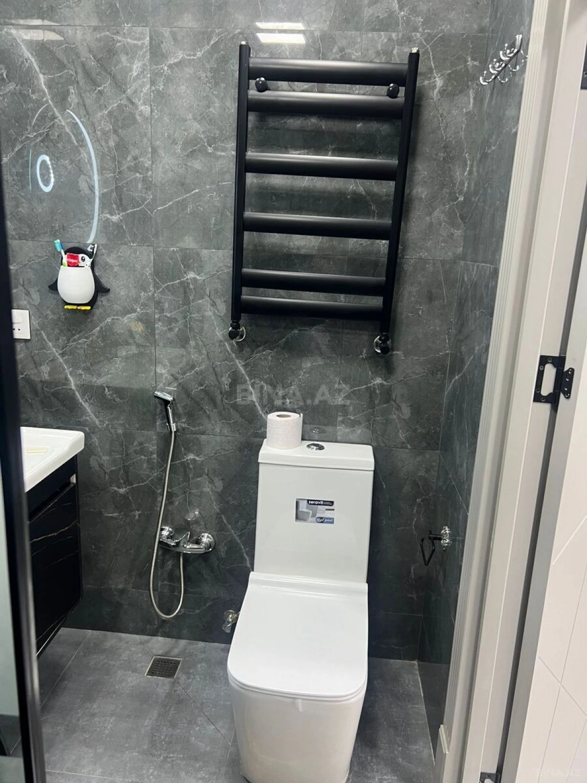 Satılır 2 otaqlı mənzil 42 m²