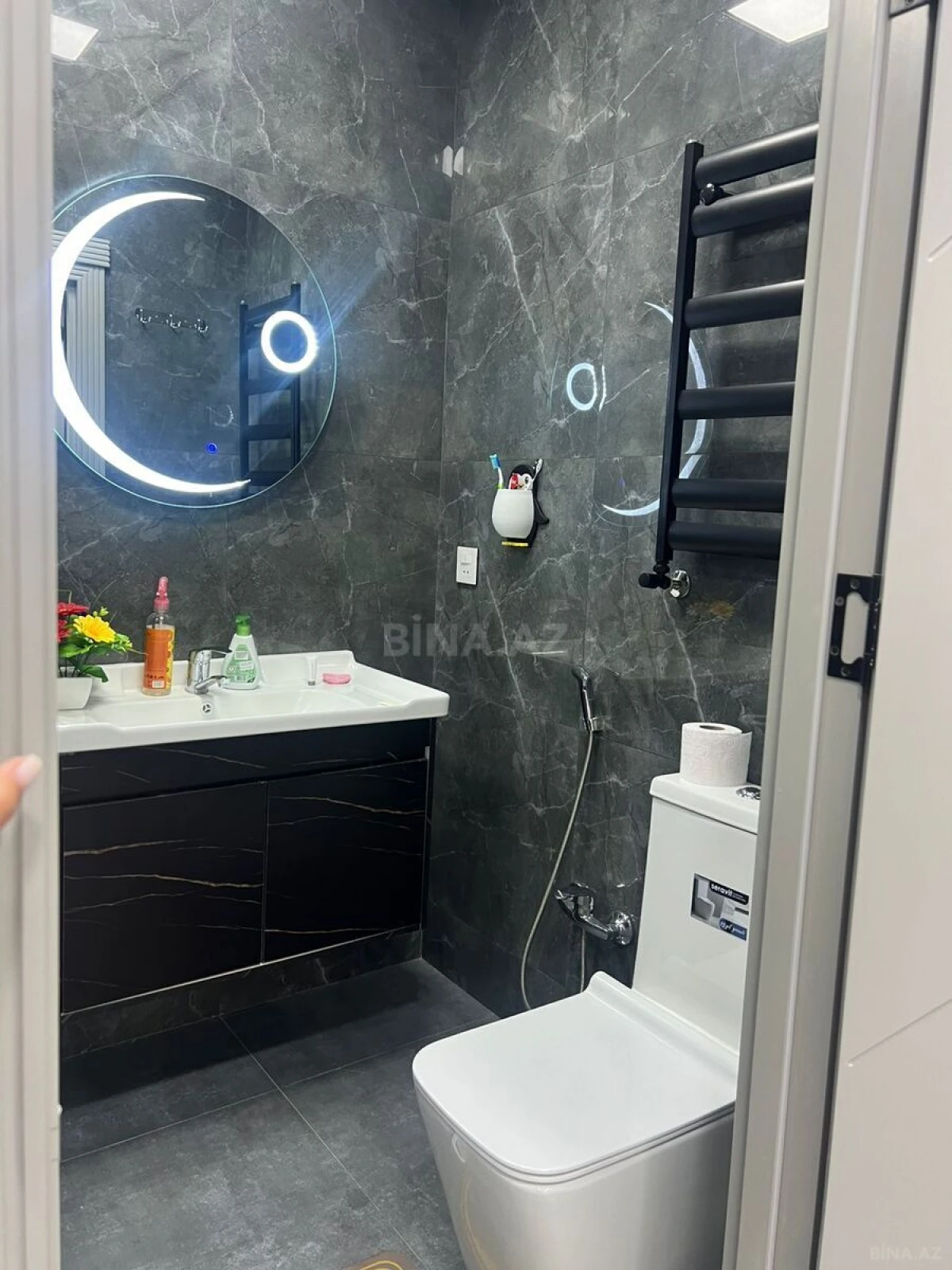 Satılır 2 otaqlı mənzil 42 m²