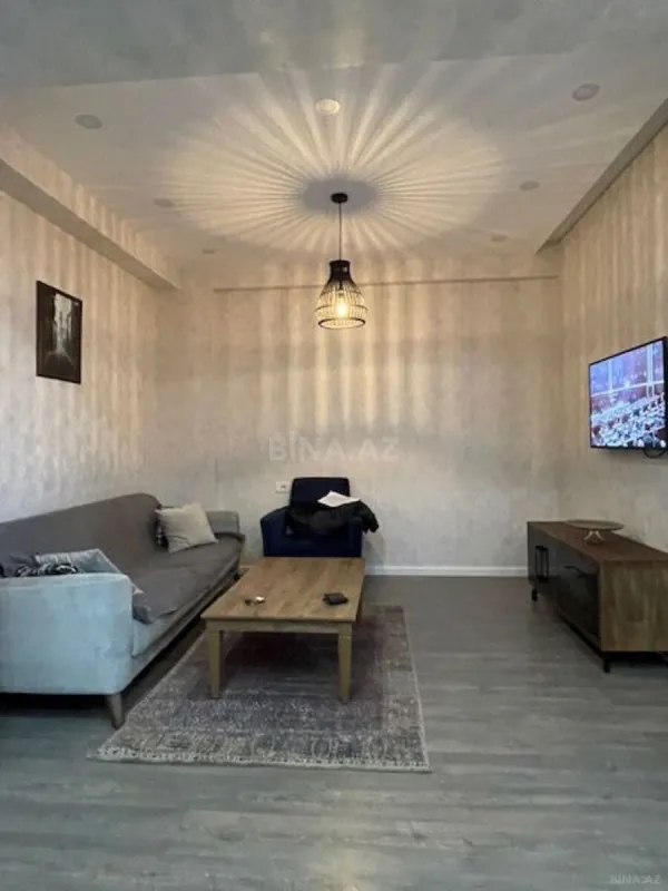 Kirayə verilir 2 otaqlı mənzil 55 m²